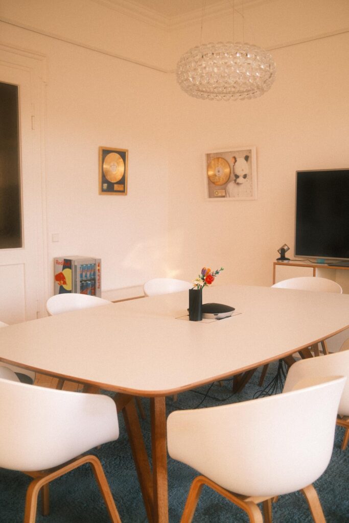 Besprechungszimmer der Agentur Ostend Digital